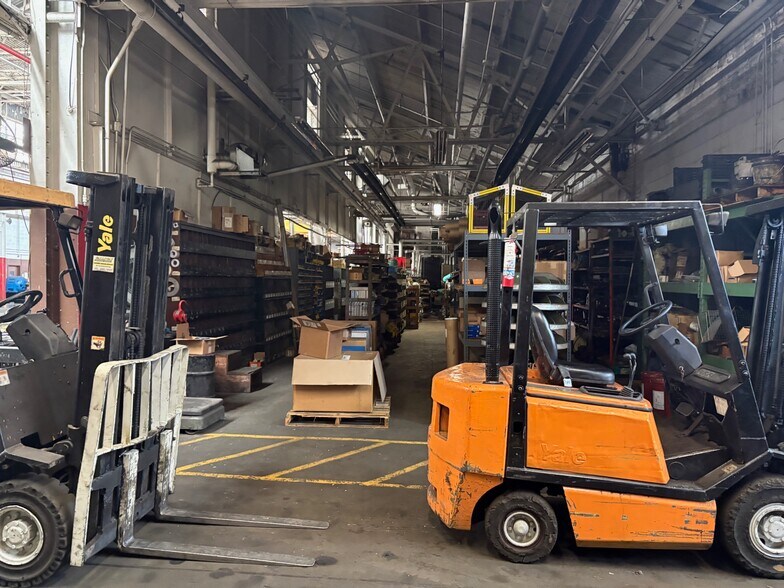More Photos Of 1000 Sweitzer Ave, Akron Industrial For Sale