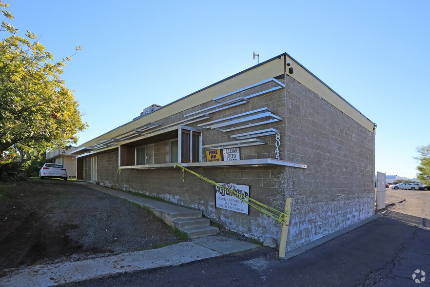 More Photos Of 8045 Raytheon Rd, San Diego Contractor Storage Yard For Lease