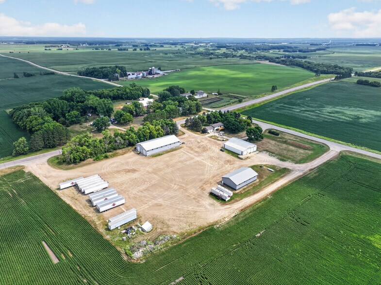 More Photos Of 43553 MN-28, Sauk Centre Warehouse For Sale