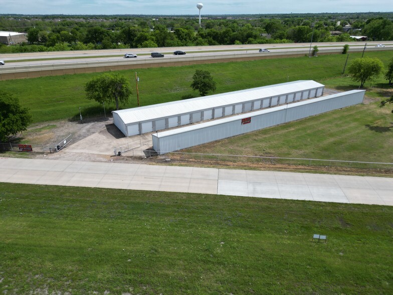 More Photos Of 208 Moore Ln, Lavon Industrial For Sale