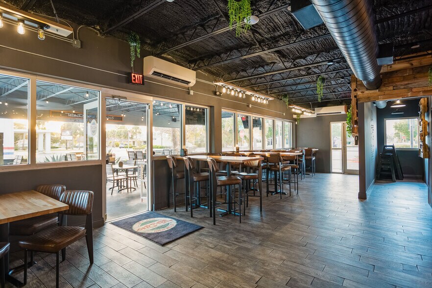 More Photos Of 401 E New Haven Ave, Melbourne Freestanding For Sale