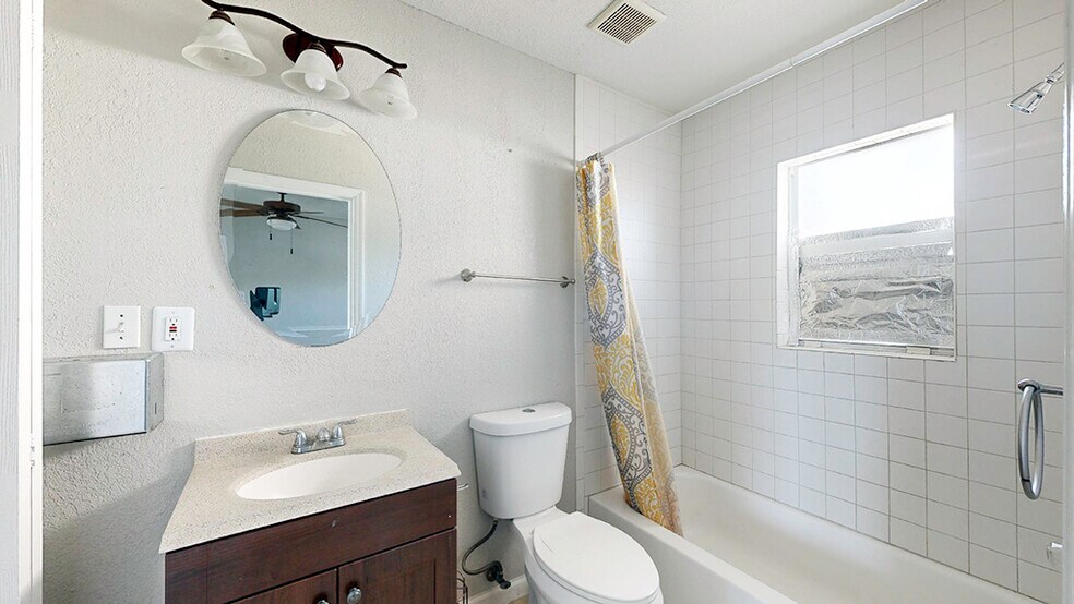 More Photos Of 1944 Aurora Rd, Melbourne General Retail For Sale