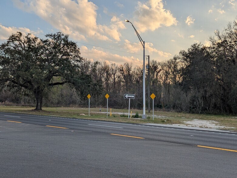 More Photos Of 275 S Highway 17 Hwy, East Palatka Land For Sale