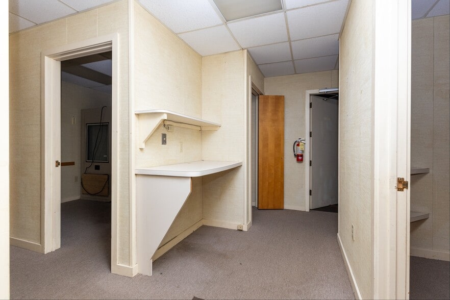 More Photos Of 2630 E Chestnut Ave, Vineland Medical For Sale