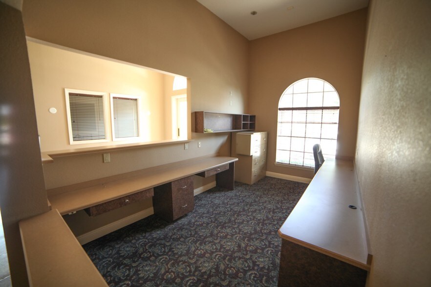 More Photos Of 2583 S Volusia Ave, Orange City Medical For Sale