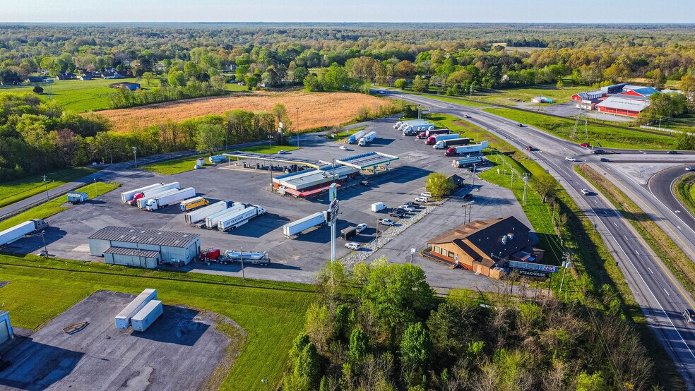 More Photos Of 7052 Benton Rd, Paducah Restaurant For Sale