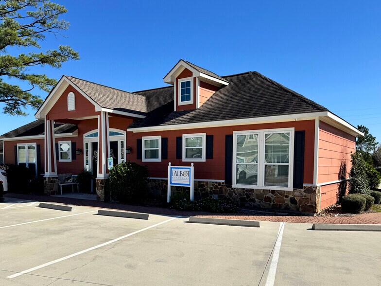 More Photos Of 8900 Eastloch Dr, Spring Unknown For Lease