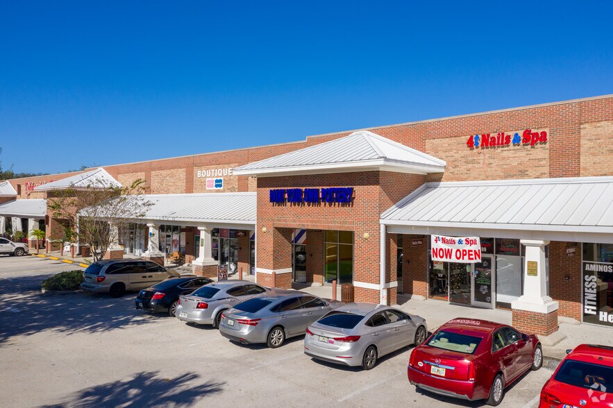 More Photos Of 167-199 Mitchell Hammock Rd, Oviedo Unknown For Lease