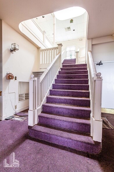 More Photos Of 522 Grant Ave, San Francisco Storefront Retail Residential For Sale