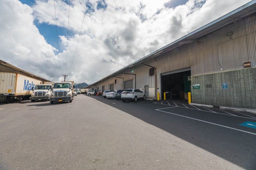 2290 Alahao Pl, Honolulu, HI 96819 For Lease