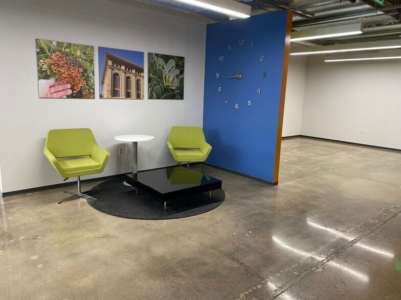 More Photos Of 2642 Michelle Dr, Tustin Office For Lease