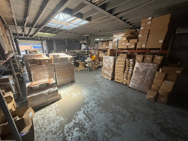 More Photos Of 1424-1430 Utica Ave, Brooklyn Warehouse For Sale