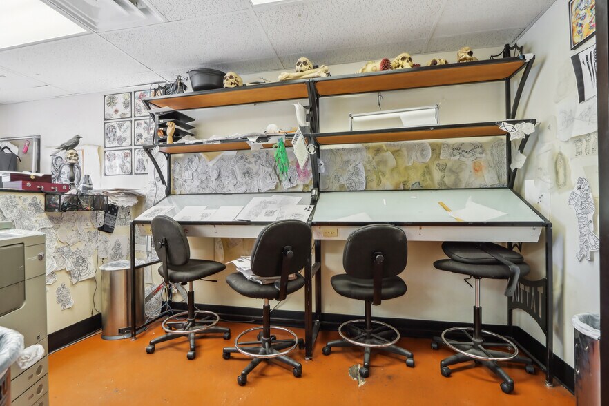 More Photos Of 443 W Main St, Mesa Storefront Retail Office For Sale