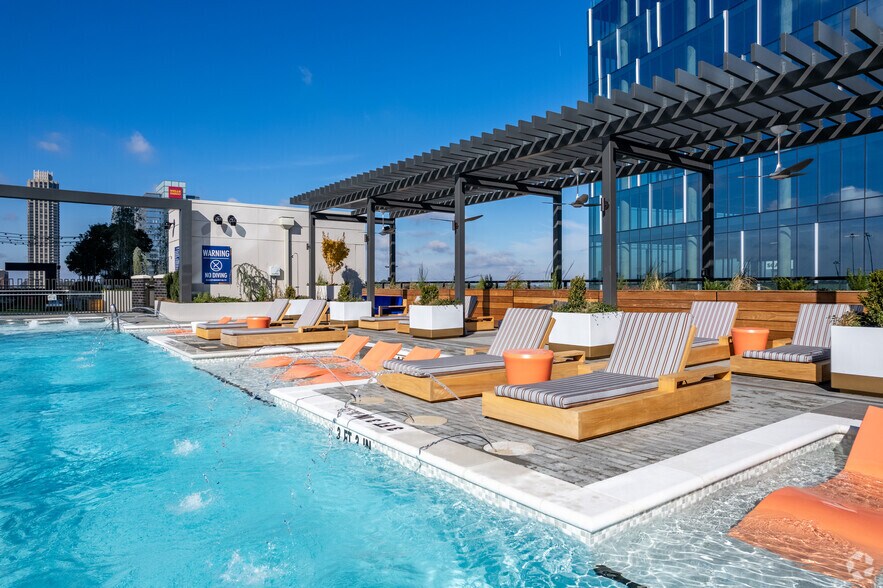 More Photos Of 1331 Spring St NW, Atlanta Unknown For Lease