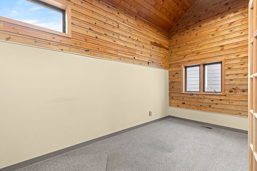 More Photos Of 717-777 Poplar Ave, Boulder Office For Lease