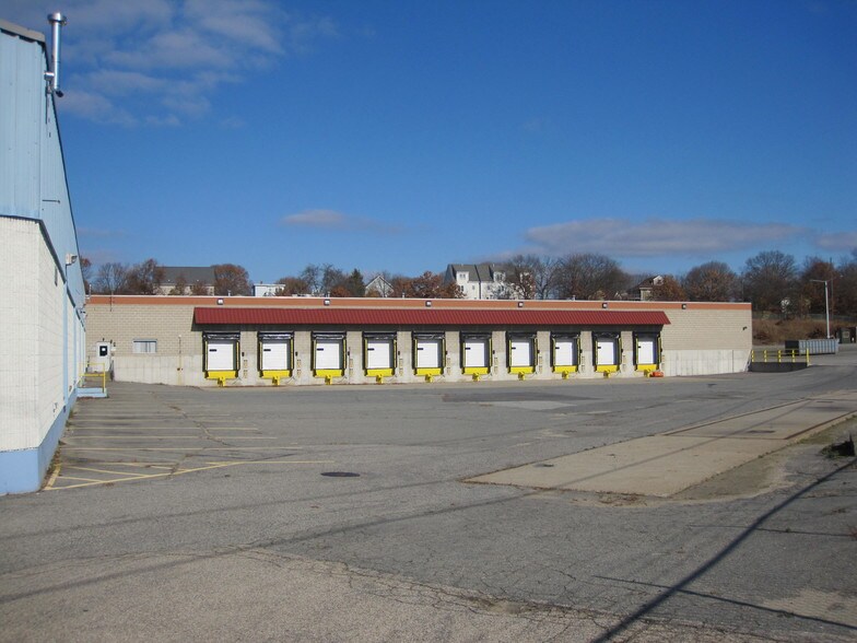 More Photos Of 330 Turner St, Attleboro Manufacturing For Lease