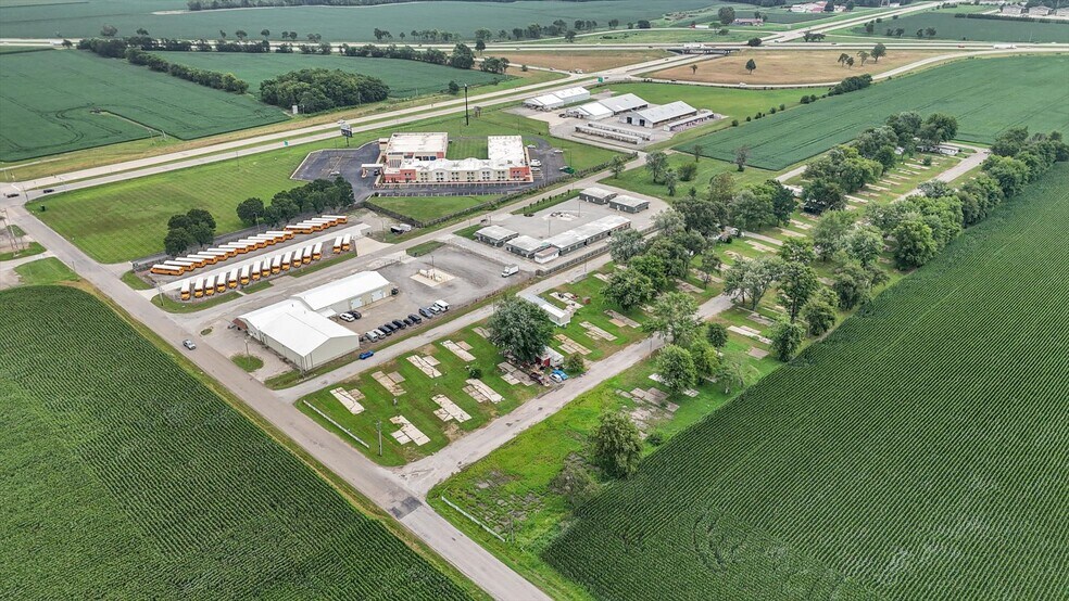 More Photos Of 4808 Paradise Rd, Mattoon Manufactured Housing Mobile Home Park For Sale