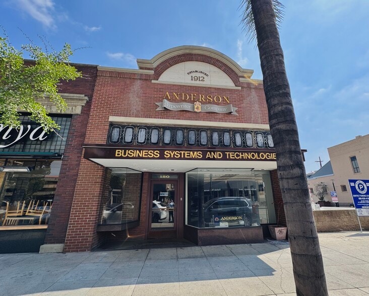 More Photos Of 118 E Colorado Blvd, Pasadena Storefront For Lease