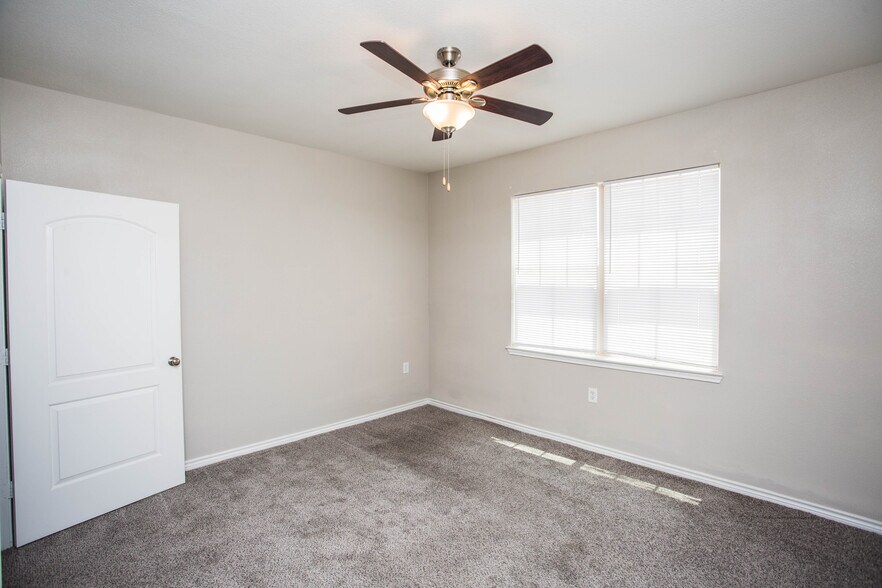 More Photos Of , Lubbock Multifamily For Sale