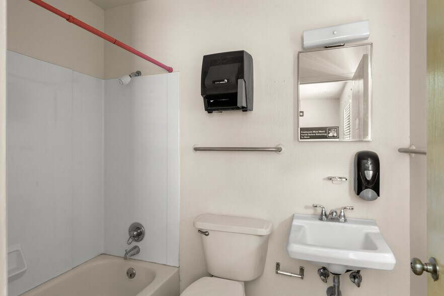 More Photos Of 5314 Blanco Ave, El Paso Office Residential For Sale