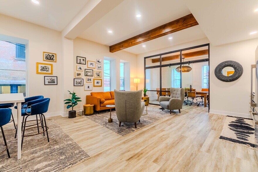 More Photos Of 144 S Wabash St, Wabash Office For Sale