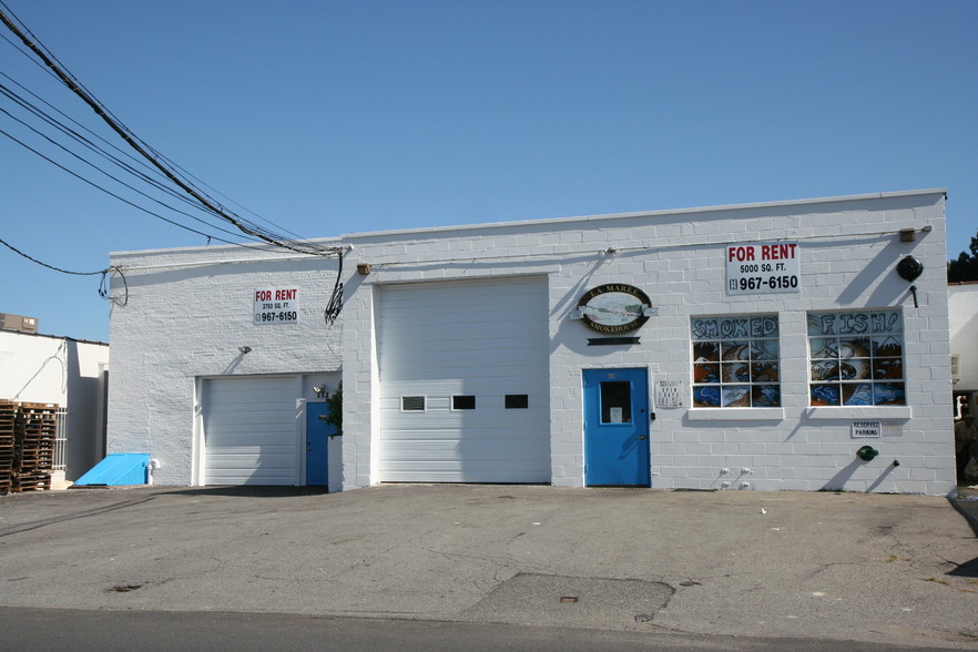 Primary Photo Of 432-436 Waverly Ave, Mamaroneck Warehouse For Sale