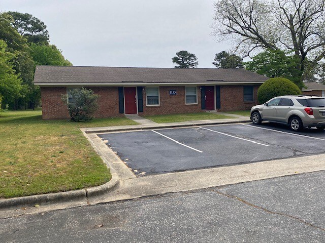 More Photos Of 1133-1144 Berkshire Rd, Fayetteville Apartments For Sale