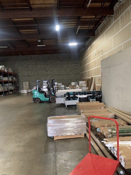More Photos Of 2929 Orange Grove Ave, North Highlands Warehouse For Sale