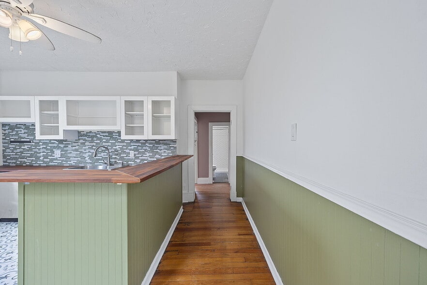 More Photos Of 3627 Hillside Ave, Cincinnati Multifamily For Sale
