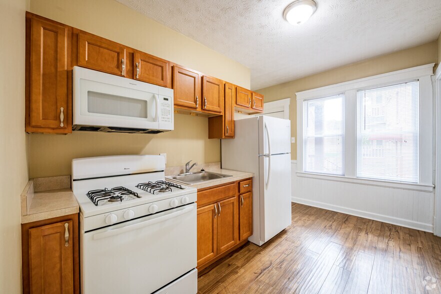 More Photos Of 2050 E 125 St, Cleveland Apartments For Sale