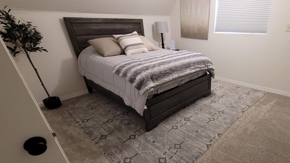 More Photos Of 5418 E Yolantha St, Cave Creek Apartments For Sale