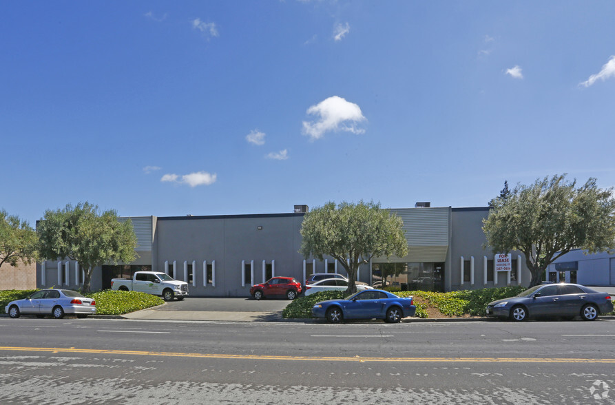 Primary Photo Of 3303-3333 De La Cruz Blvd, Santa Clara Manufacturing For Lease