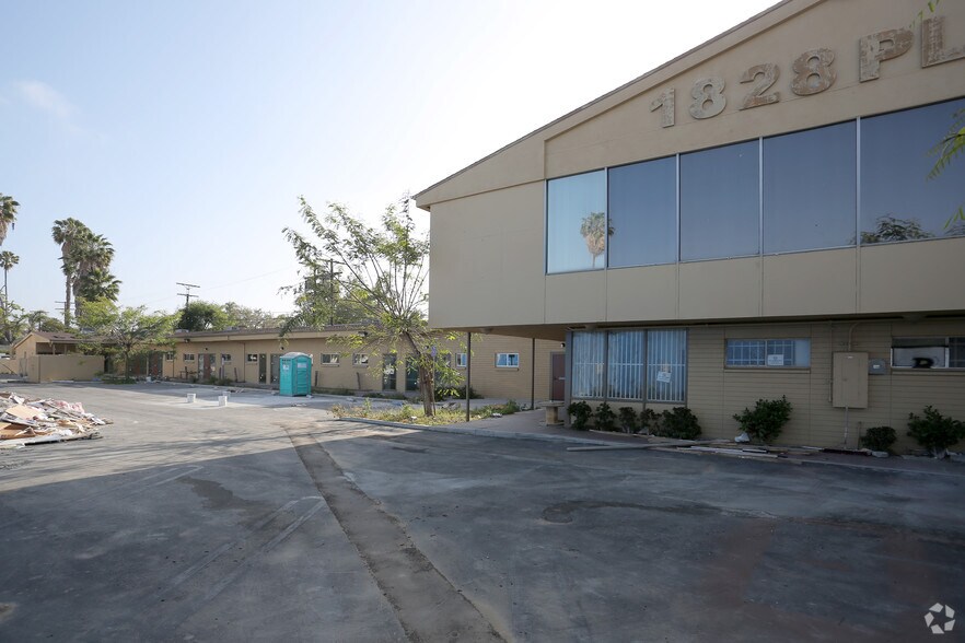 More Photos Of 1828 S Western Ave, Los Angeles Carwash For Lease