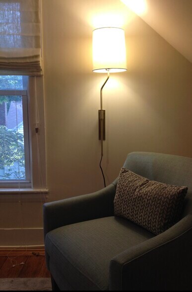 More Photos Of 1359 Centre St, Newton Office For Lease