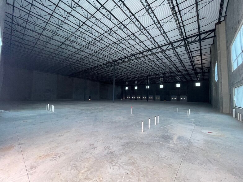 More Photos Of 15918 Boudreaux rd, Cypress Industrial For Sale