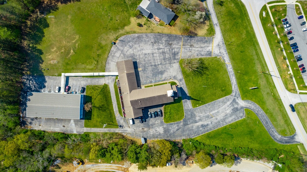 More Photos Of 4062 S Access Rd, Chattanooga Religious Facility For Sale