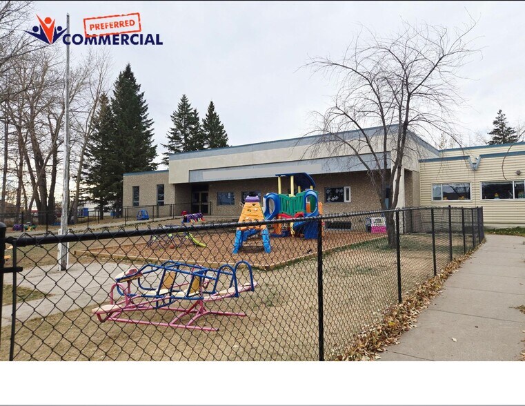 More Photos Of 710 2 St, Strathmore Daycare Center For Sale
