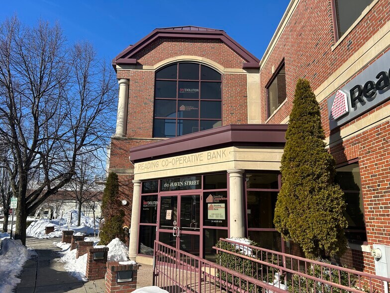 Primary Photo Of 180 Haven St, Reading Office For Lease