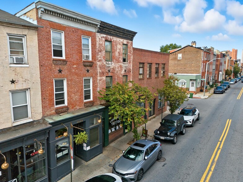 More Photos Of 1438-1442 Light St, Baltimore Showroom For Sale
