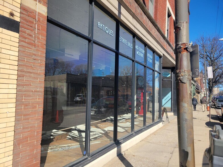 More Photos Of 3906-3910 Lorain Ave, Cleveland Apartments For Lease