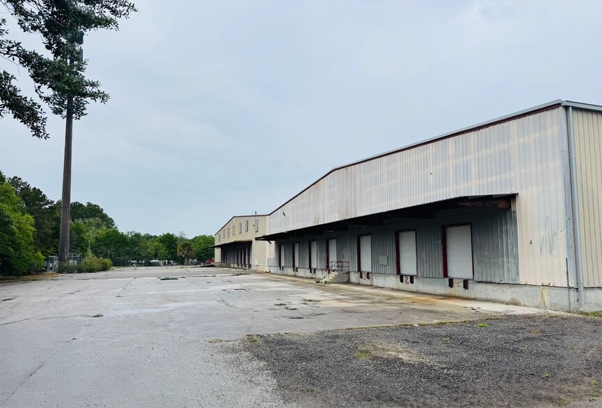 More Photos Of 4700 Walgreen Rd, Jacksonville Warehouse For Lease