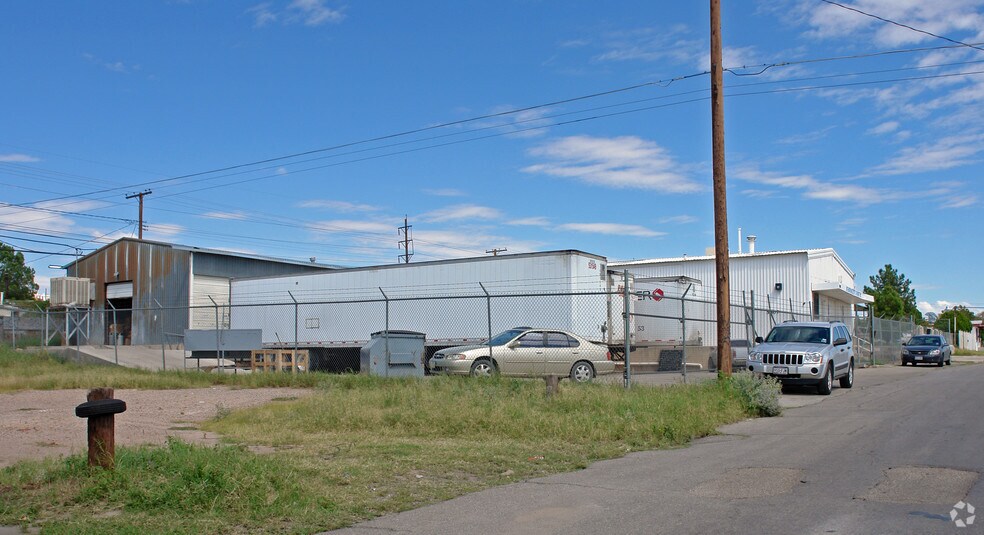 More Photos Of 5807 Ybarra Ct, El Paso Industrial For Sale
