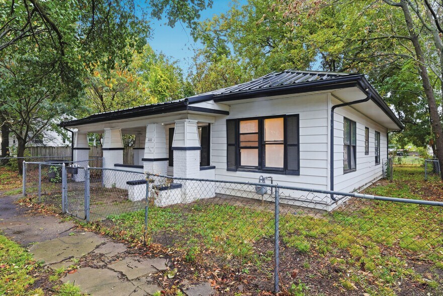 More Photos Of , Bartlesville Unknown For Sale