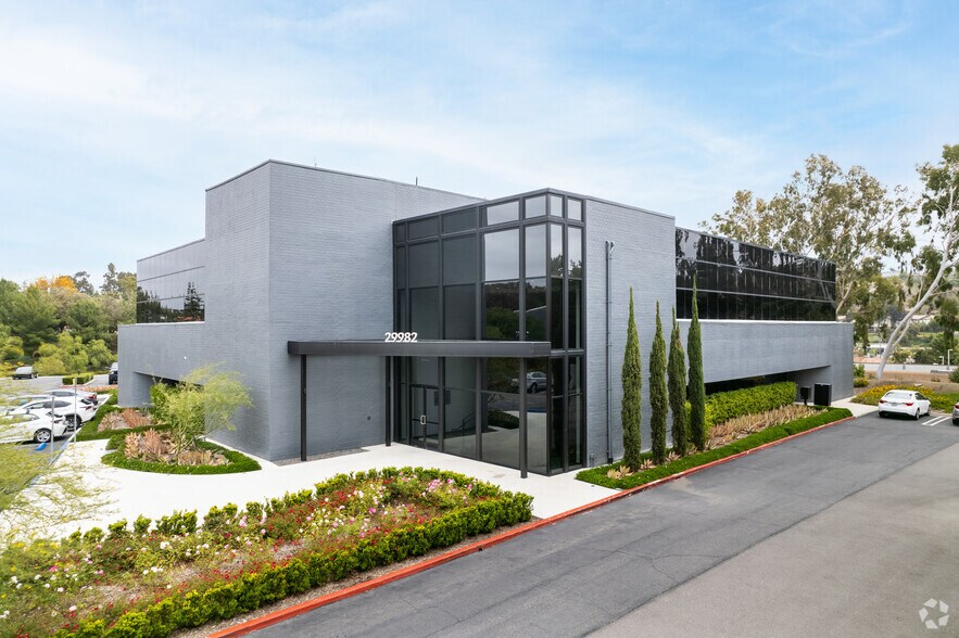 More Photos Of 29982 Ivy Glenn Dr, Laguna Niguel Office For Sale