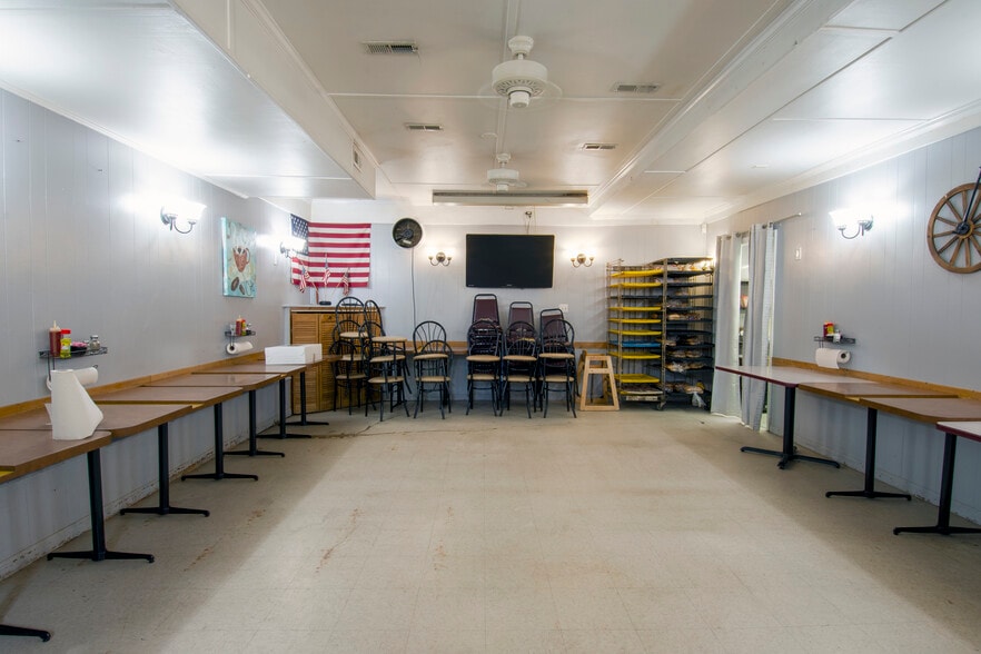 More Photos Of 1214 NC 8 & 89 South hwy, Danbury Restaurant For Sale