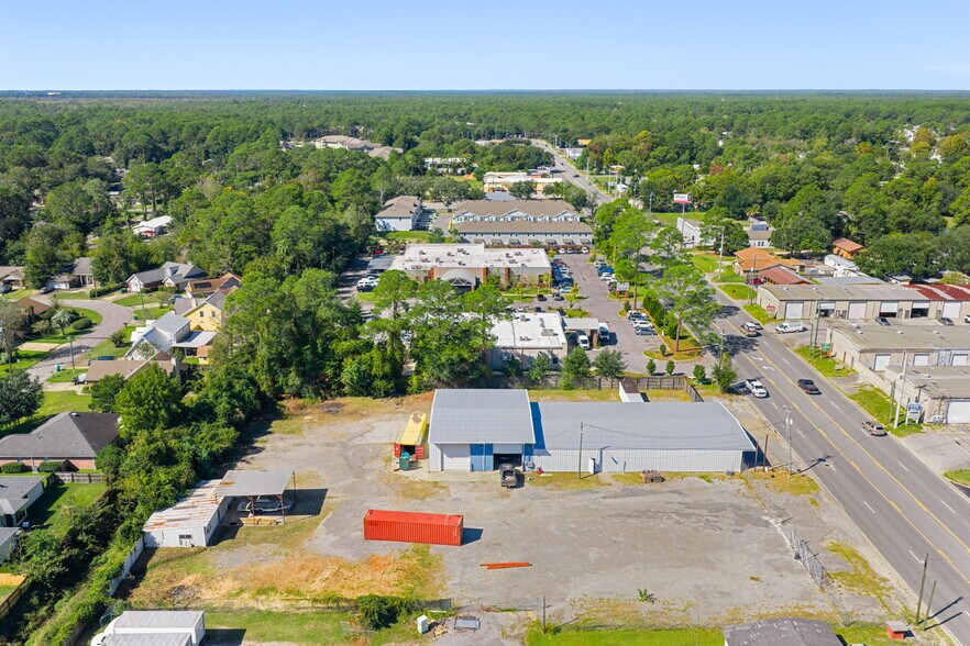 More Photos Of 309 Green Acres Rd, Fort Walton Beach Industrial For Sale