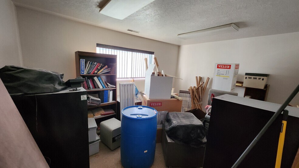 More Photos Of 530 N 400 W, Malad City Warehouse For Sale