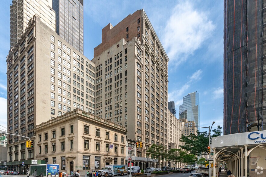 More Photos Of 360 Park Ave S, New York Office For Lease