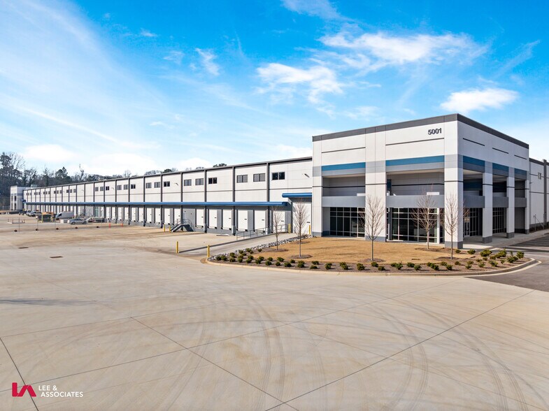 Primary Photo Of 5001 N Commerce Dr, College Park Warehouse For Lease