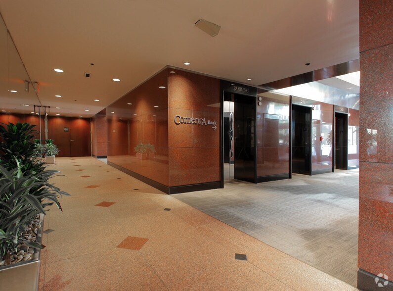 More Photos Of 301 E Ocean Blvd, Long Beach Office For Sale